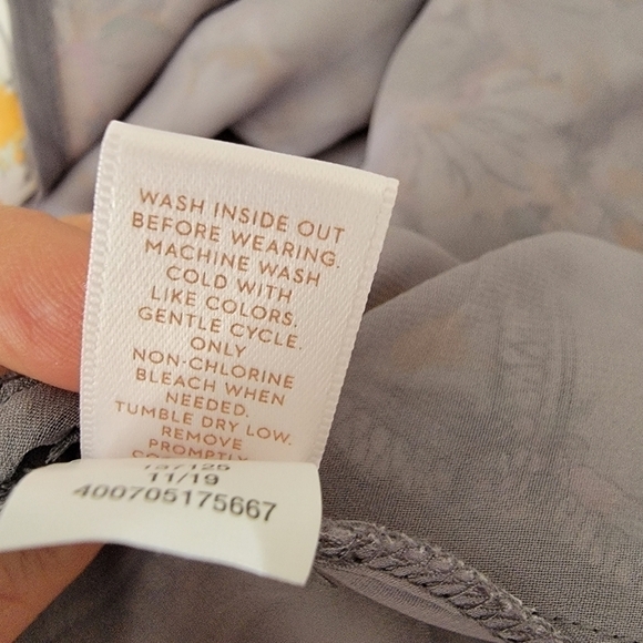 🛑 2 / $40 Sale! Lauren Conrad Floral A-Line Mini Elastic Waist Ruffle Skirt NWT - Picture 10 of 11